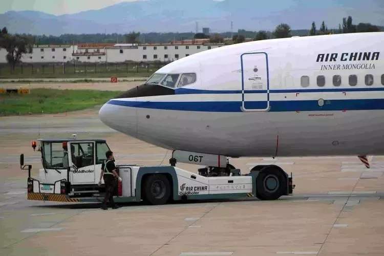 電源車.jpg